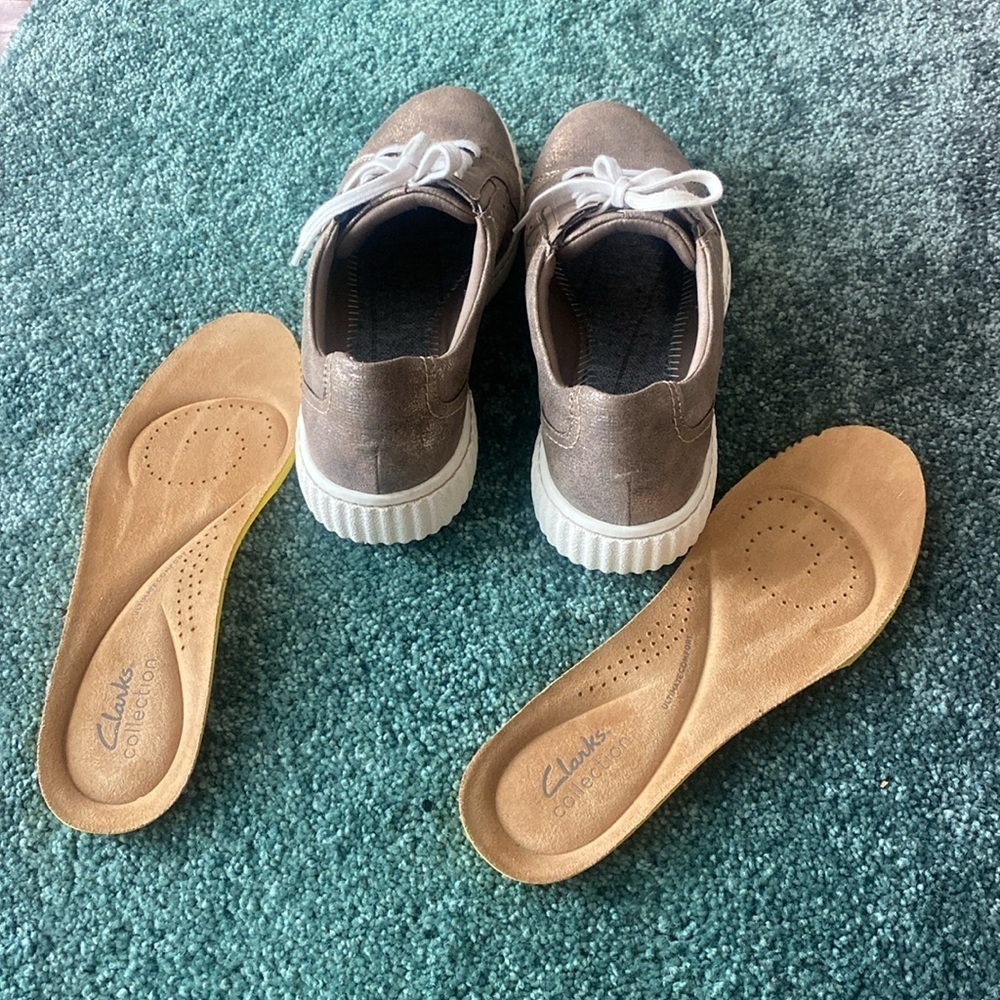 Clarks Collection Caroline Ella Leather Casual Sneakers Metallic Women's 8.5 - Picture 7 of 11